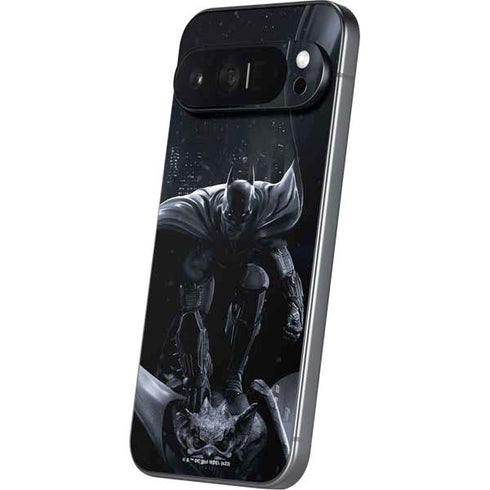 DC Comics Arkham Origins Batman In action pose Pixel 9 Pro XL Skin